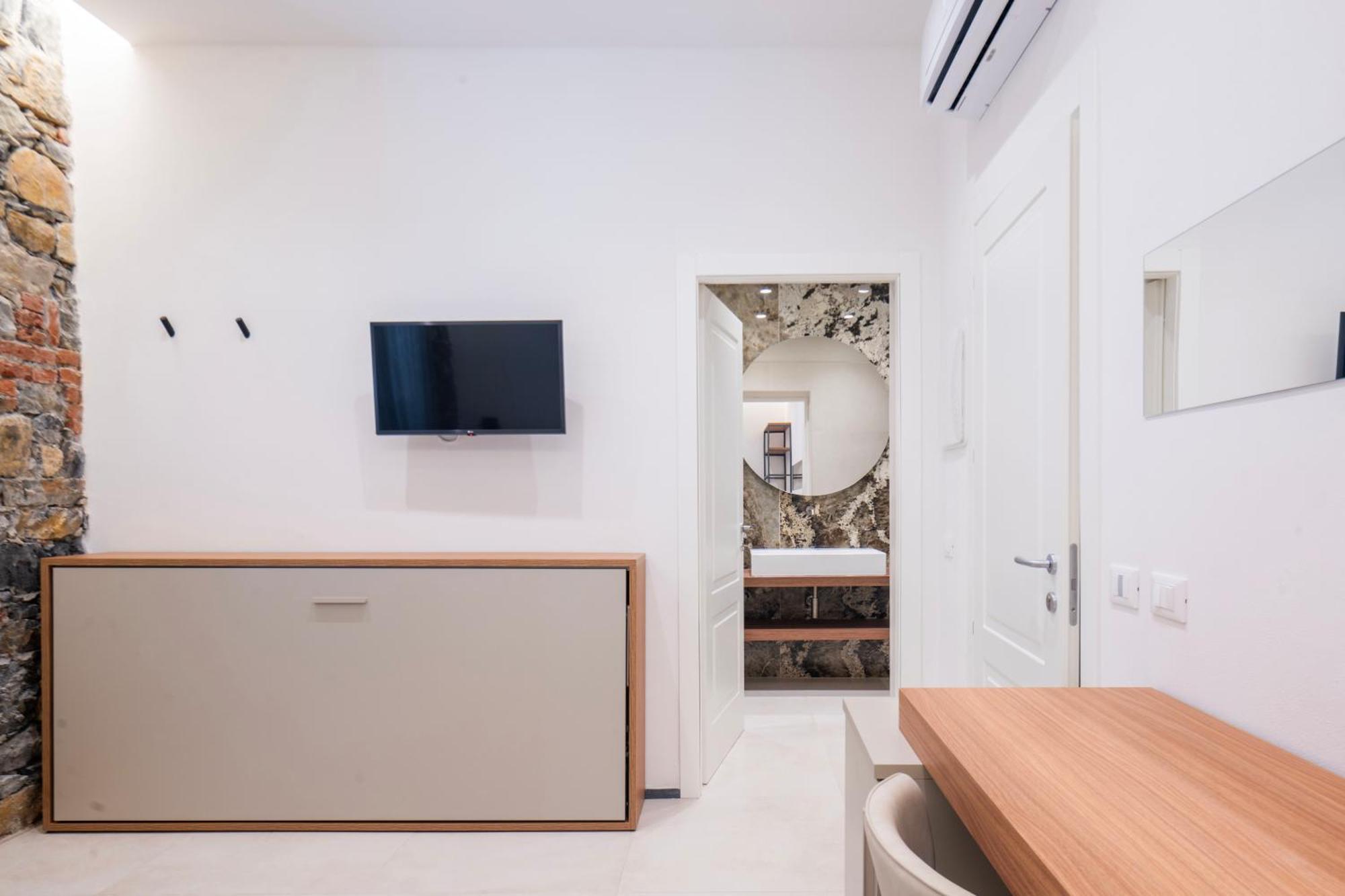 Affittacamere Saint Bon 15 - 5 Terre Rooms And Suites La Spezia Esterno foto