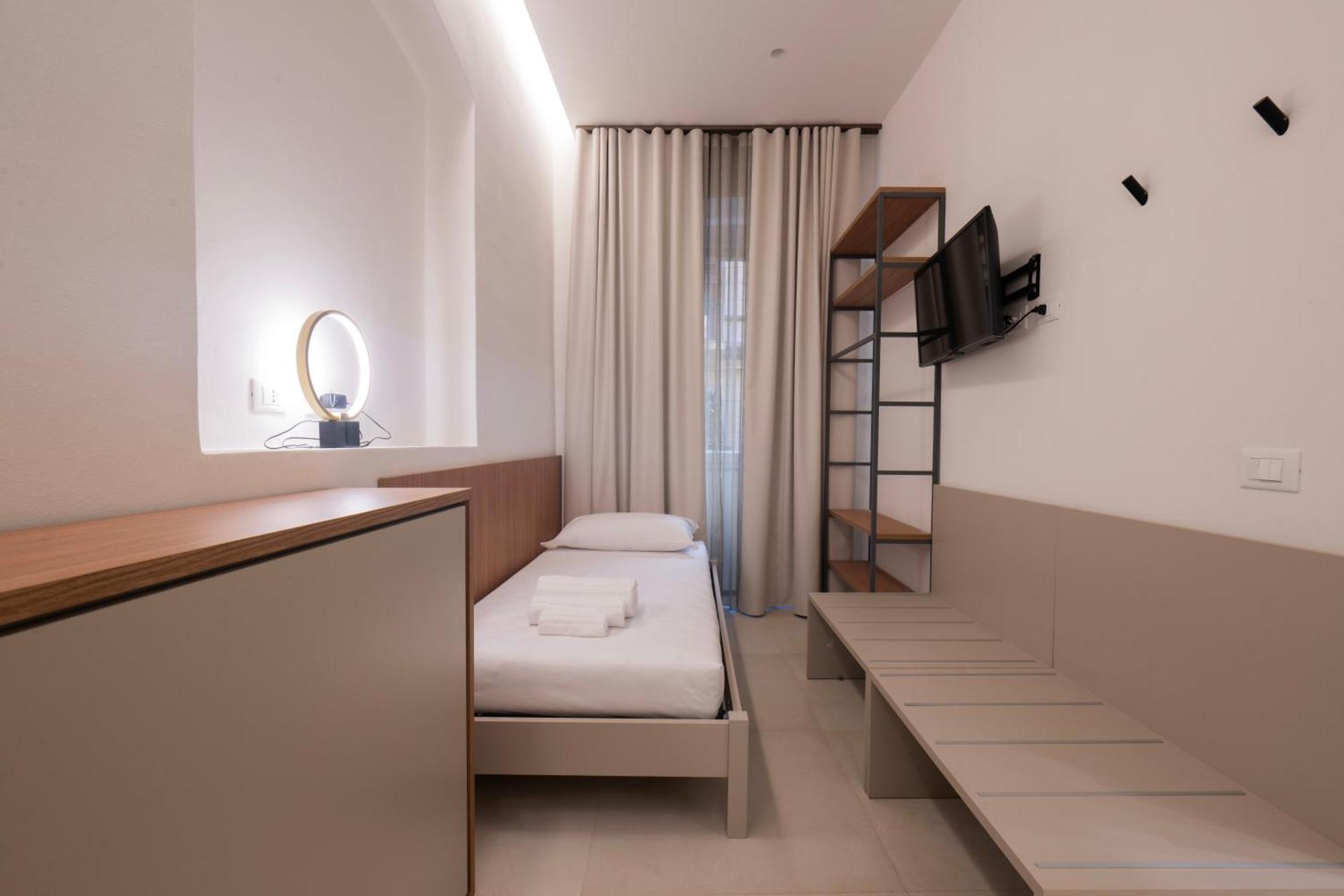 Affittacamere Saint Bon 15 - 5 Terre Rooms And Suites La Spezia Esterno foto